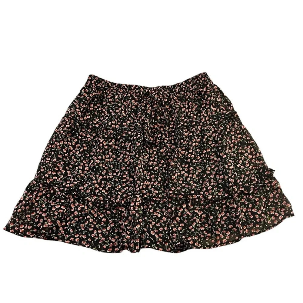 Sienna Sky Womens XS Black‎ Boutique Floral Mini Skirt NWT